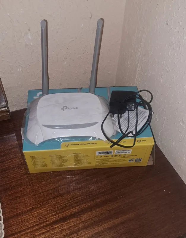 TP-LINK N300 TP-LINK N300