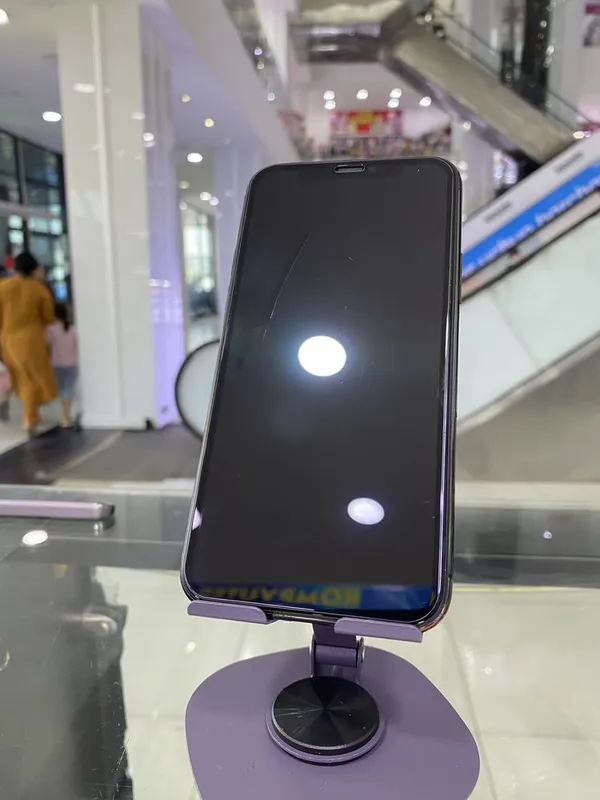 Iphone 11 pro 64/73 1 Iphone 11 pro 64/73 1