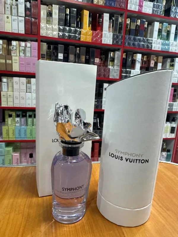 Louis Vuittion L'IMMENSITE va SYPHO — фото 1