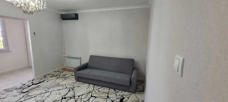 Shoshilinch ijaraga beriladi 2 xonali, 24-kvartal Algoritm *B 4 Shoshilinch ijaraga beriladi 2 xonali, 24-kvartal Algoritm *B 4