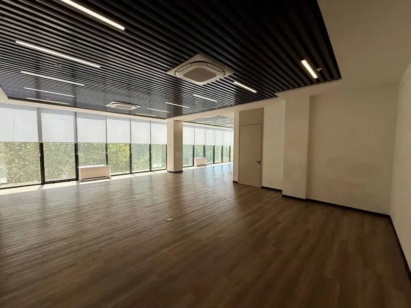 Аренда офис улица Шота Руставели, 805м² — фото 3