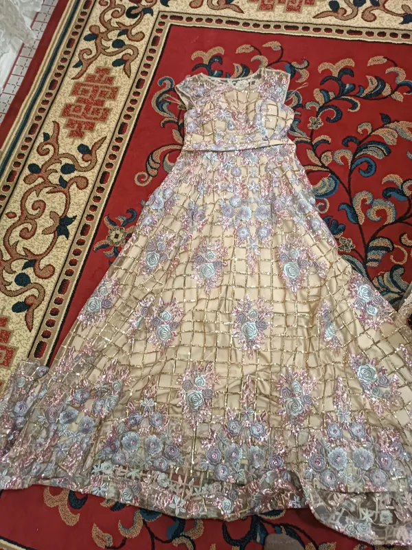 Vecherniy kuylak biserli 48-50razmer — фото 1