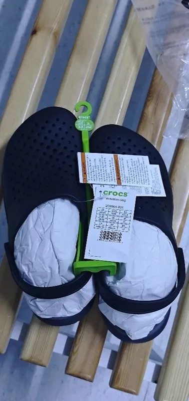 Продается Crocs sotiladi 3