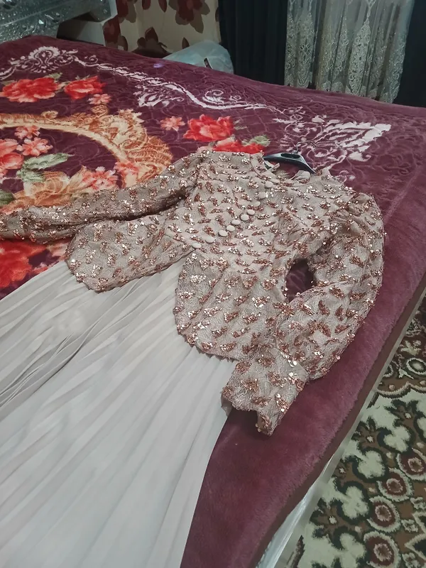 oqshom koʻylagi madel Zara