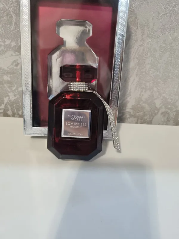 Victoria secret bombshell midnight duxi 2 Victoria secret bombshell midnight duxi 2