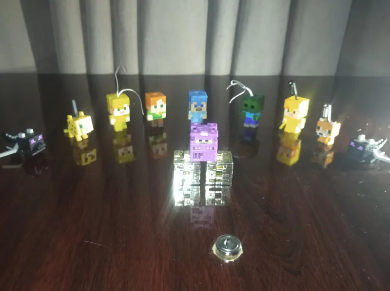 Minecraft va «G‘alati ishlar» o‘yinchoqlari 1