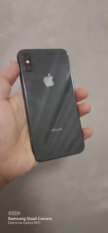 Продаётся iPhone XS 1