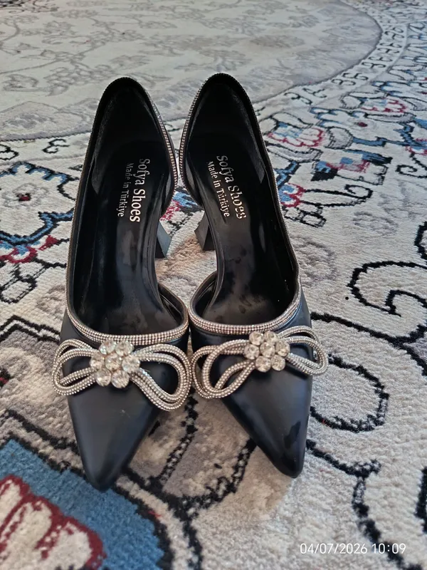 original turkiya shoes,2marta kiyilga,holati yangi — фото 1