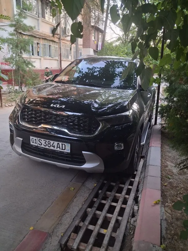 Kia sonet 2025 yil qora 1 Kia sonet 2025 yil qora 1