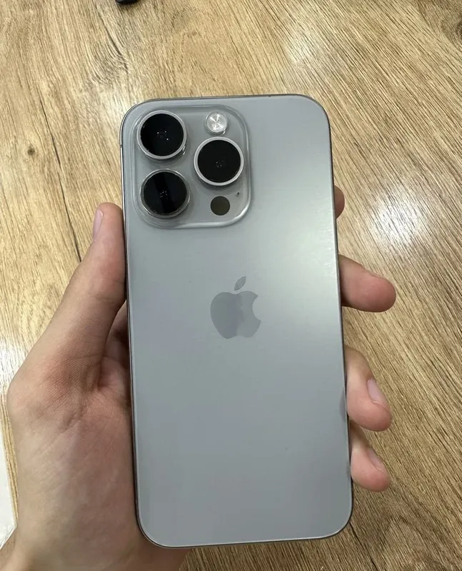 15 Pro, 256 ГБ, SIM и eSIM 2 15 Pro, 256 ГБ, SIM и eSIM 2