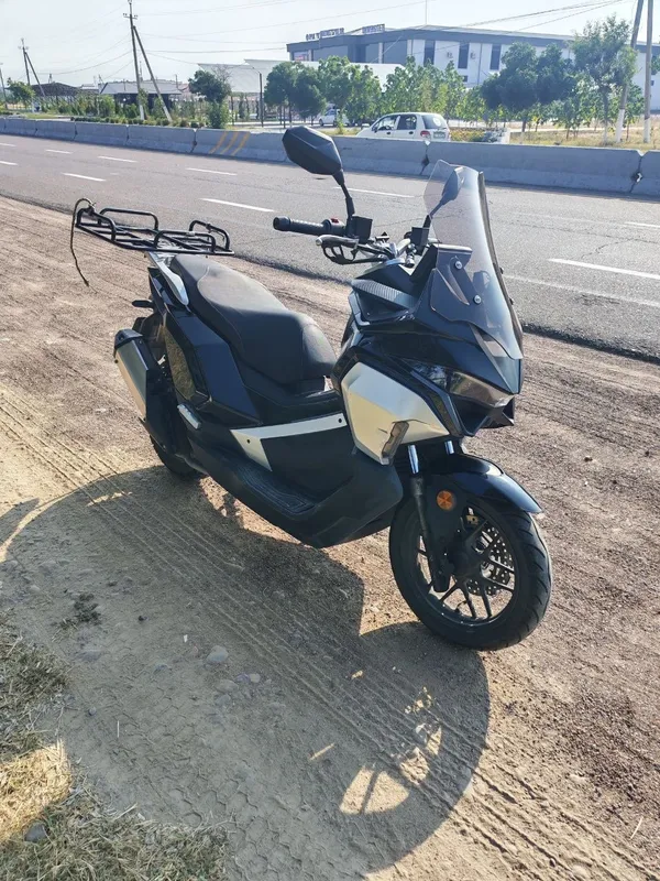Maksi skuter bonvi