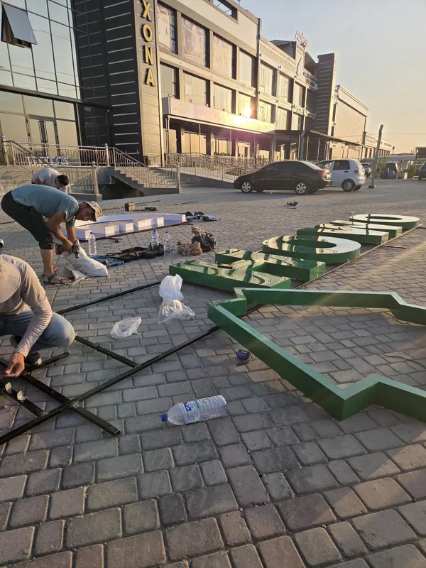 Reklama xizmati, Tashqi reklama, Hariflar — фото 2