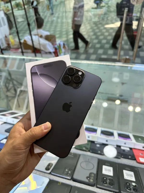 Iphone 16 pro max 256 gb 94%