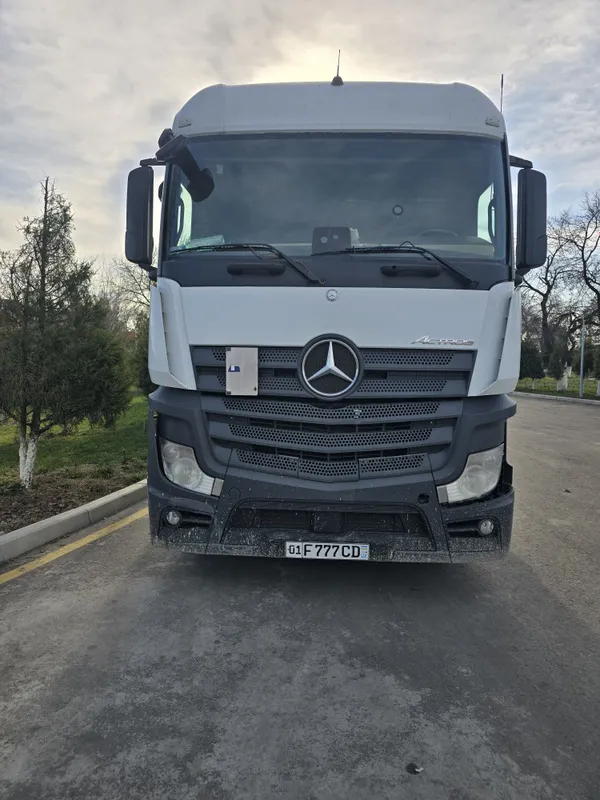 Мерс Актрос 1845 Metan Mega Mercedes Actros 1845 Метан — фото 1
