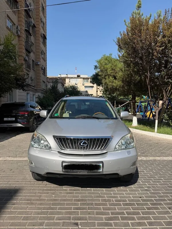 Срочно продается автомобиль Lexus RX 350 1 Срочно продается автомобиль Lexus RX 350 1