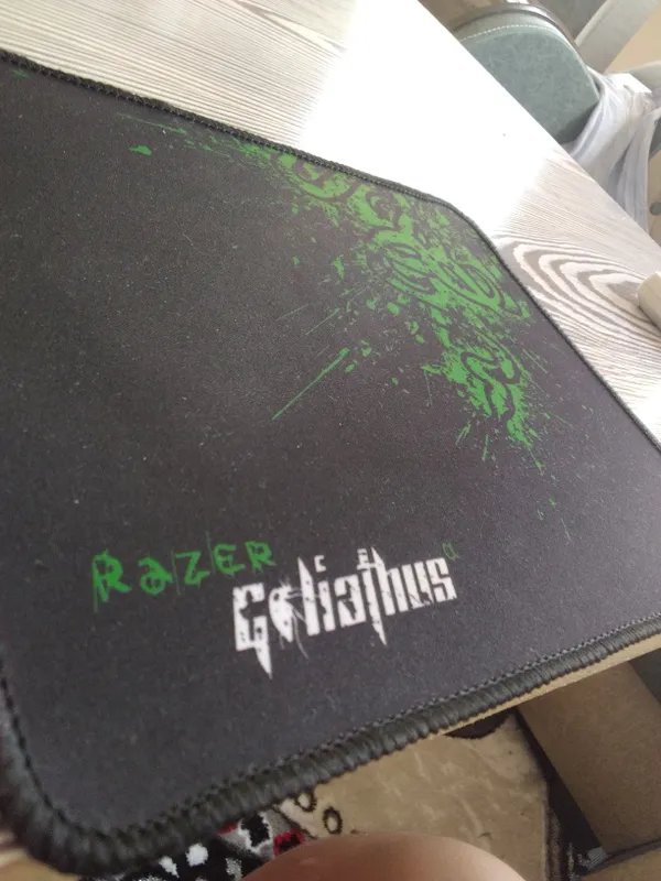 коврик от Razer