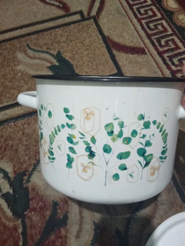 Katta kastrulka 4.5 lt holati yaxshi — фото 1