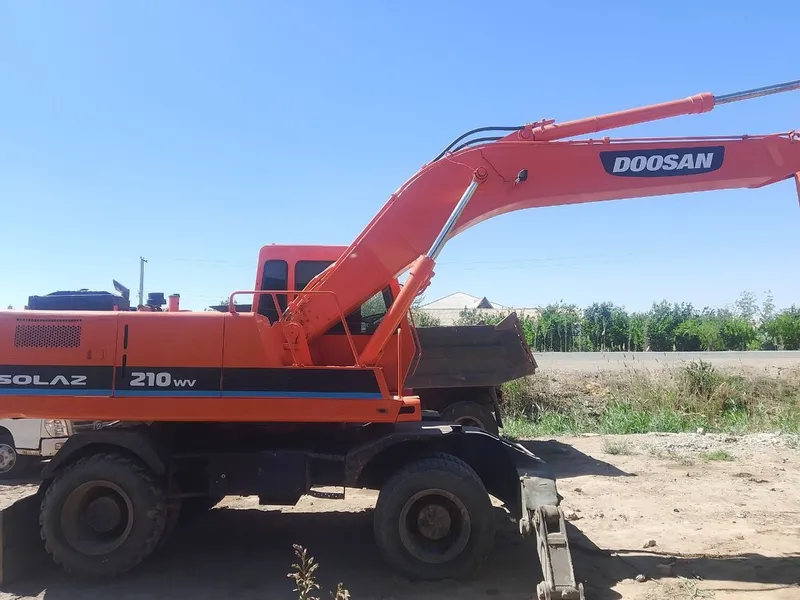 Doosan Solar 210