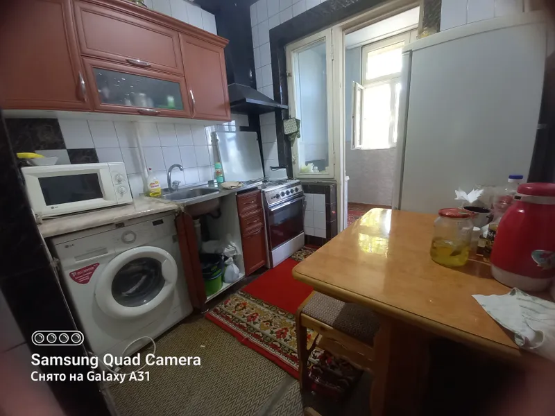 Xonani ijaraga beraman: 1 ta (xonadon egasi bilan), 2 nafar talaba qiz, bir kishi uchun 100$ 3