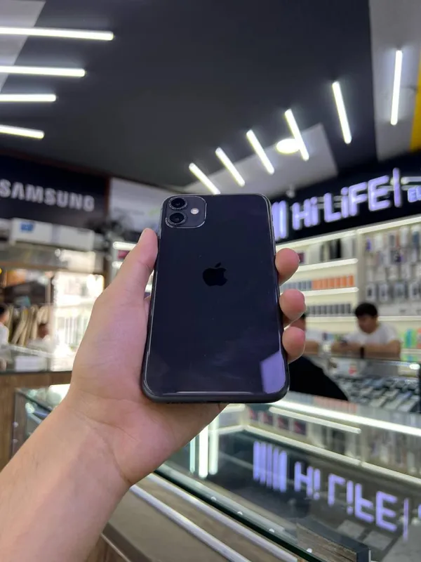 Iphone 11 (6-ta)