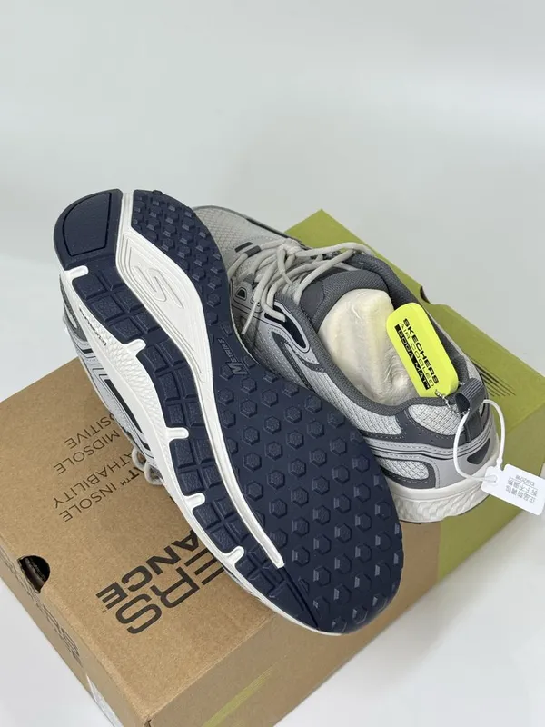 Skechers Go Run Consistent Оригинал 4 Skechers Go Run Consistent Оригинал 4