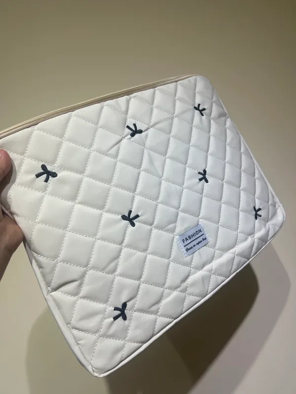 Чехол для ноутбука и MacBook 5