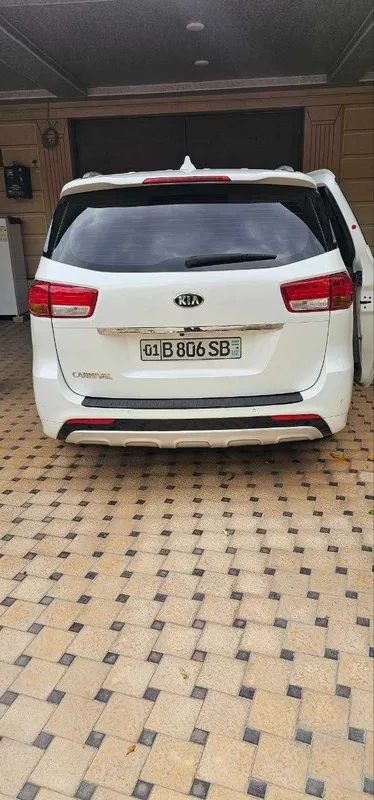 Автомашина Karnival 4 1 Автомашина Karnival 4 1