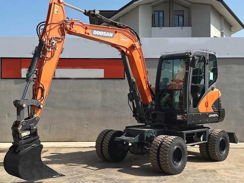 Колесный экскаватор Doosan DX57 W-5