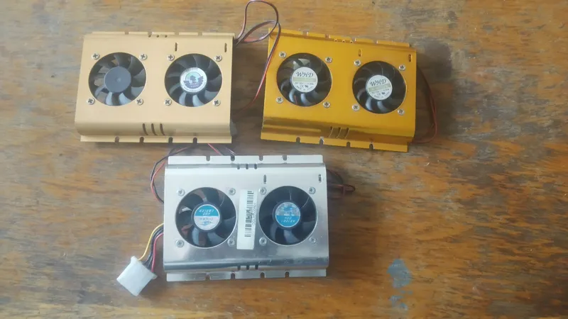 Kompyuter yoki noutbuk uchun ishlaydigan kulerlarni sotaman 2
