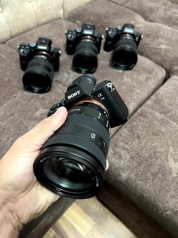 Sony A 7 lll sotiladi. Srochnaa 4 Sony A 7 lll sotiladi. Srochnaa 4