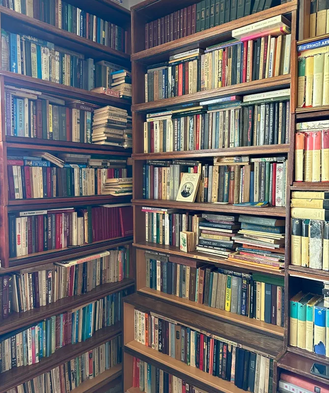 Продаются книги. В большом количестве. — фото 1