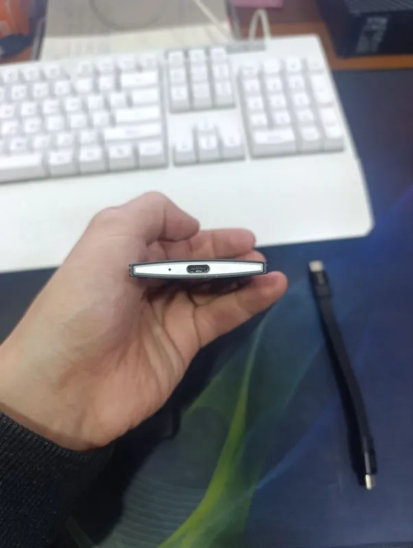 Lexar 2TB SL500 Portable SSD 3