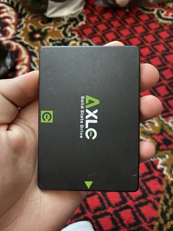 AXLE SSD 1TB xolati yaxshi 1 AXLE SSD 1TB xolati yaxshi 1