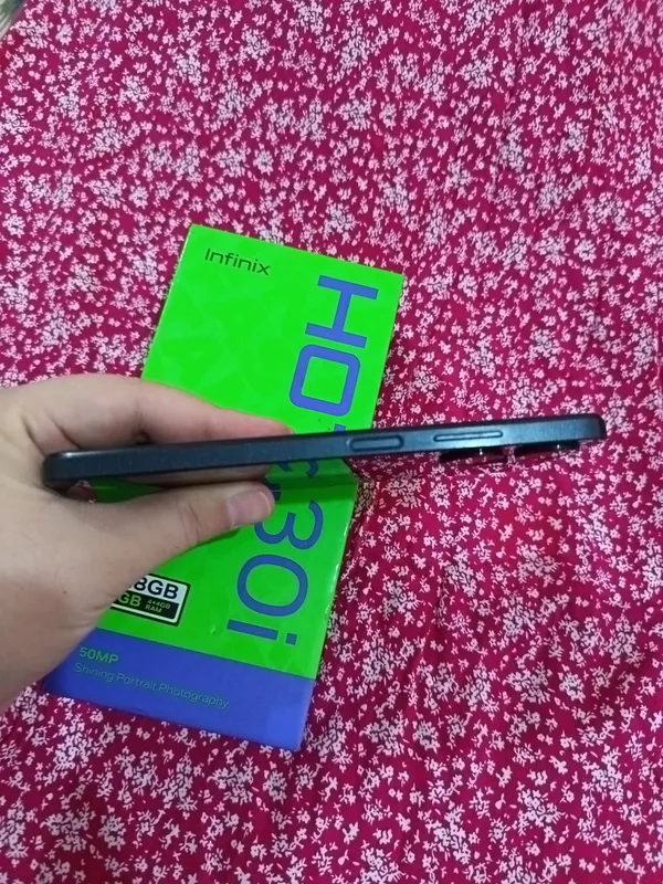 Продаётся Infinix Hot 30i, цена 600 2 Продаётся Infinix Hot 30i, цена 600 2