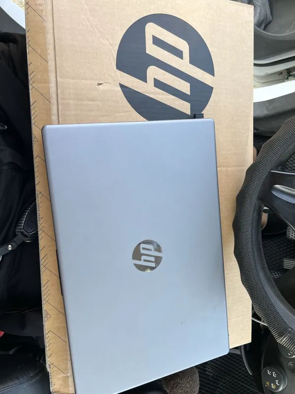 hp core i5 120u 2