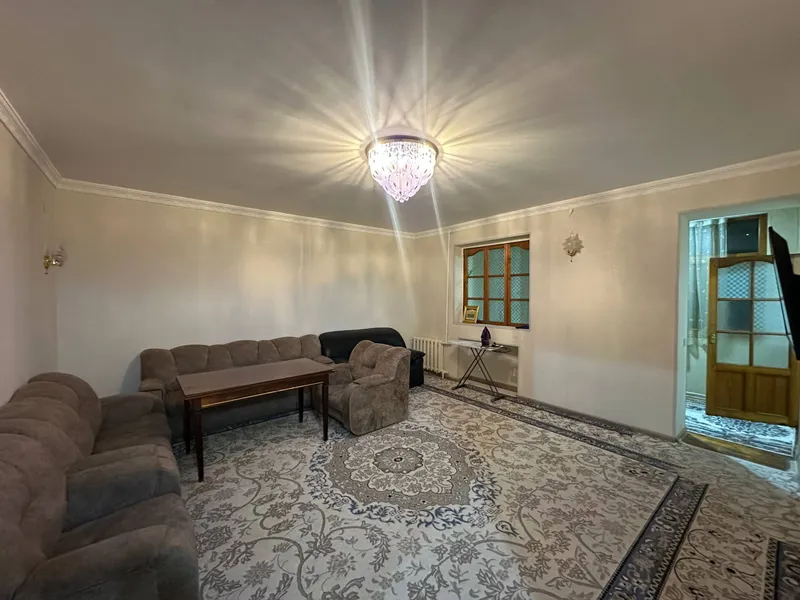 Продаётся 4-комнатная квартира, 89 м², 3/4, Мирабадский район 1