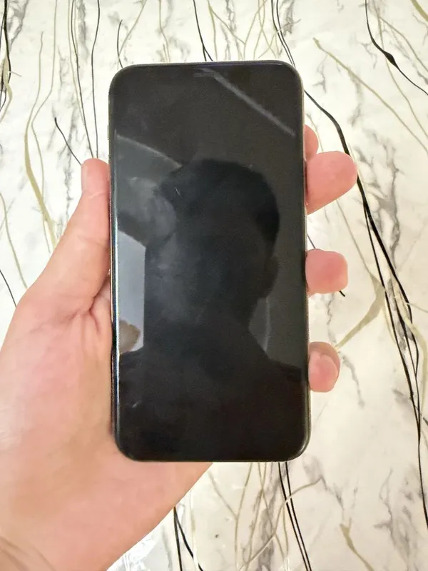 Iphone 11 pro Gold rang 2 Iphone 11 pro Gold rang 2