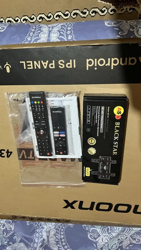 Телевизор MOONX новый 43 smart FHD tv full комплект — фото 4