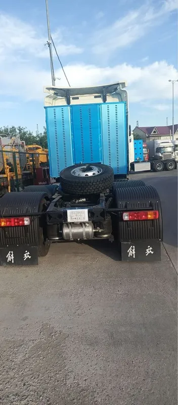 FAW JH6 Тягач Tyagach 4 FAW JH6 Тягач Tyagach 4