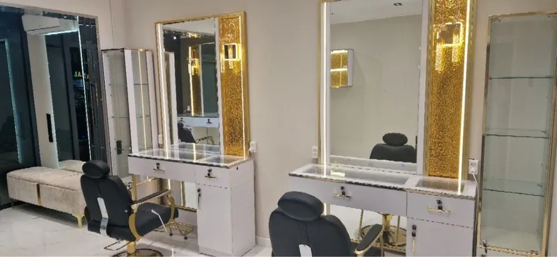 Salon bush ish urni 2