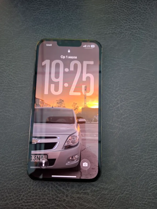 iPhone 13 Pro 4