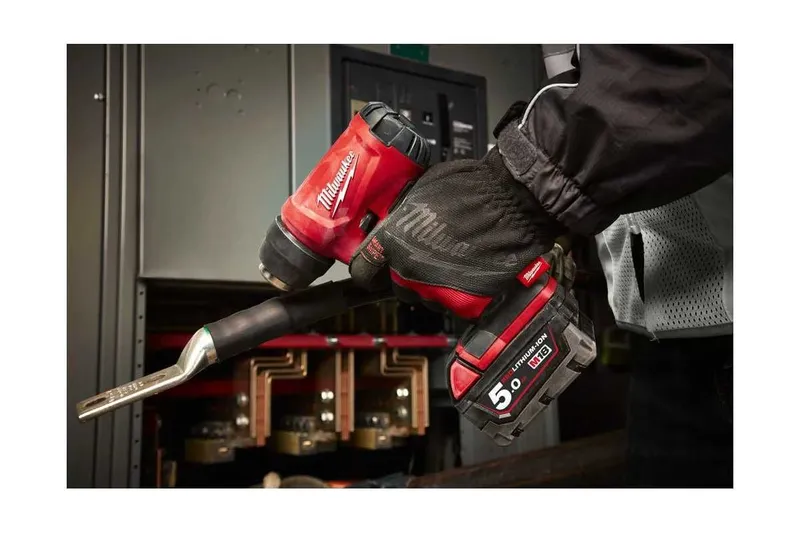 Аккумуляторный фен Milwaukee M18 BHG-502C — фото 4