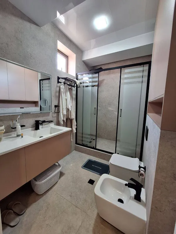 4 xonali kvartira, 175 m2, Mirzo Ulug'bek 8 4 xonali kvartira, 175 m2, Mirzo Ulug'bek 8