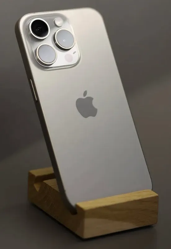 Продам iPhone 15 Pro Max 256 ГБ, натуральный титан 1 Продам iPhone 15 Pro Max 256 ГБ, натуральный титан 1