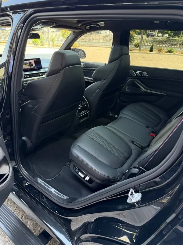 Bmw x7 m60i продается — фото 3