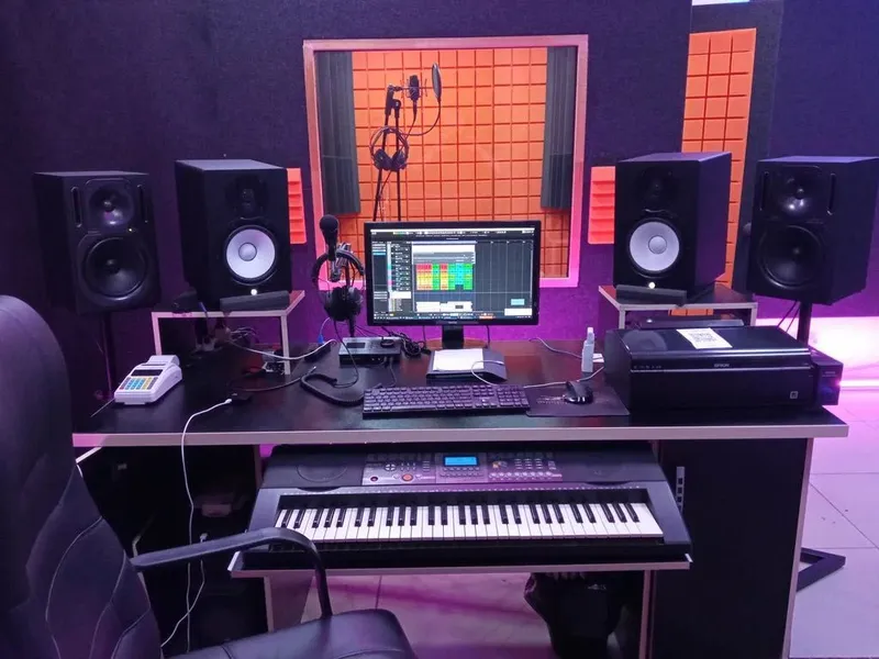 Студия звукозаписи ovoz yozish Studio