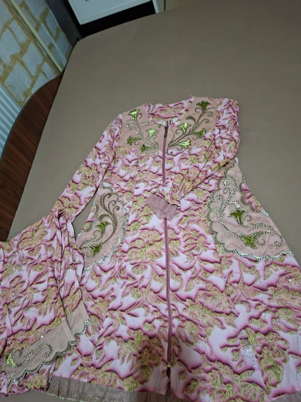 Продаётся платье (пойча), сшитое из вискозы