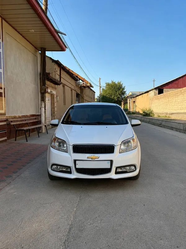 Nexia 3 sotiladi
