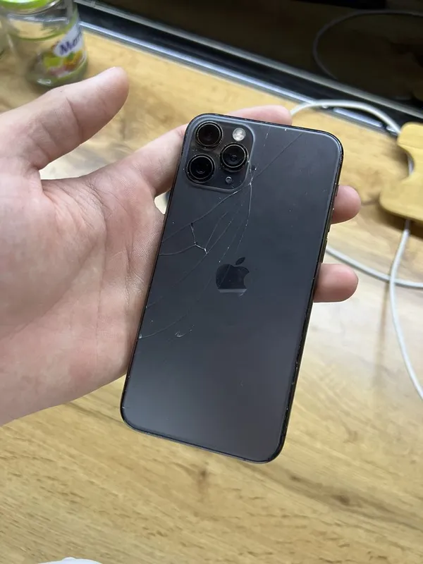 Iphone 11 pro 256gb sotilad 2 Iphone 11 pro 256gb sotilad 2