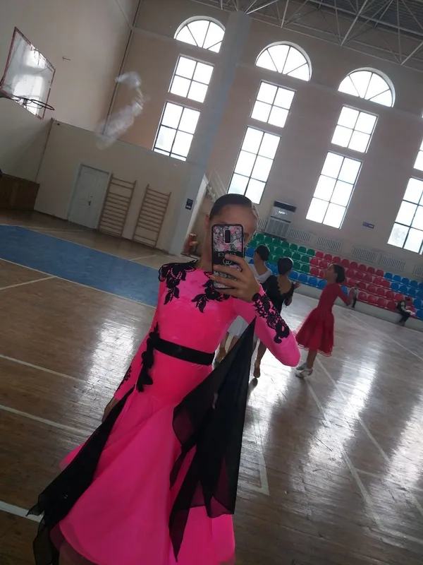 Sport bal raqslari uchun ko'ylak (Standart) 3